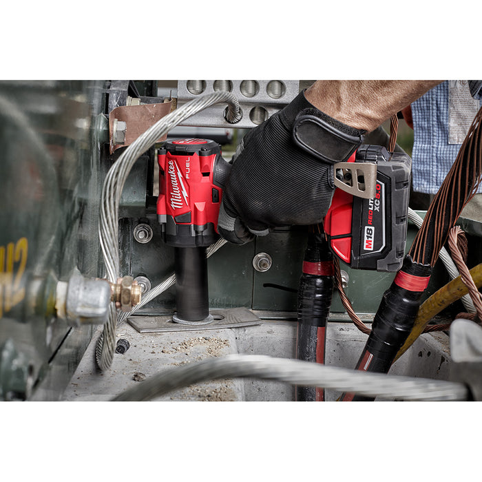 MILWAUKEE M18 FUEL™ Llave de impacto compacta de 1/2" con kit de retención de pasador
