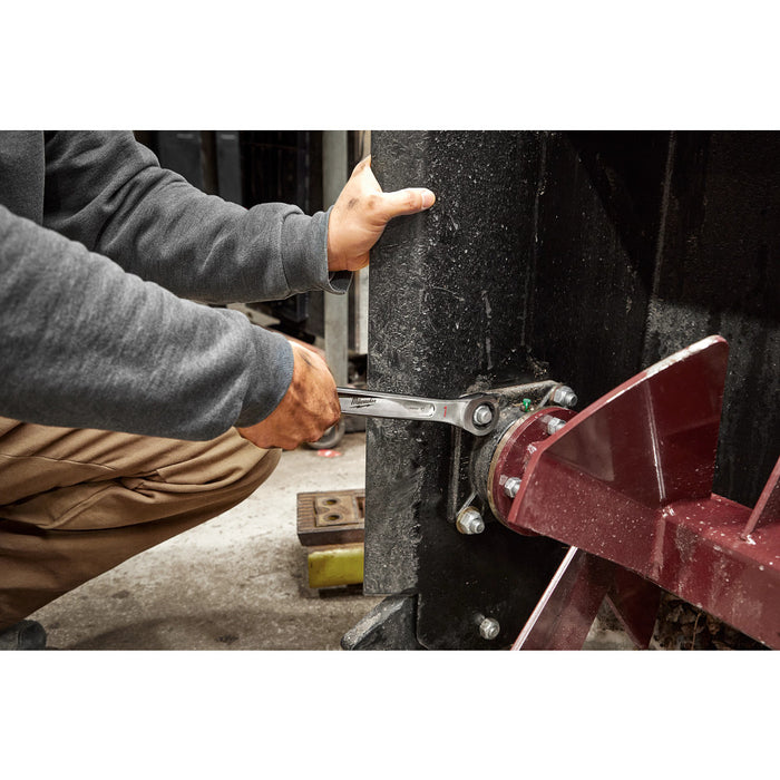 MILWAUKEE Ratcheting Combination Wrench - SAE