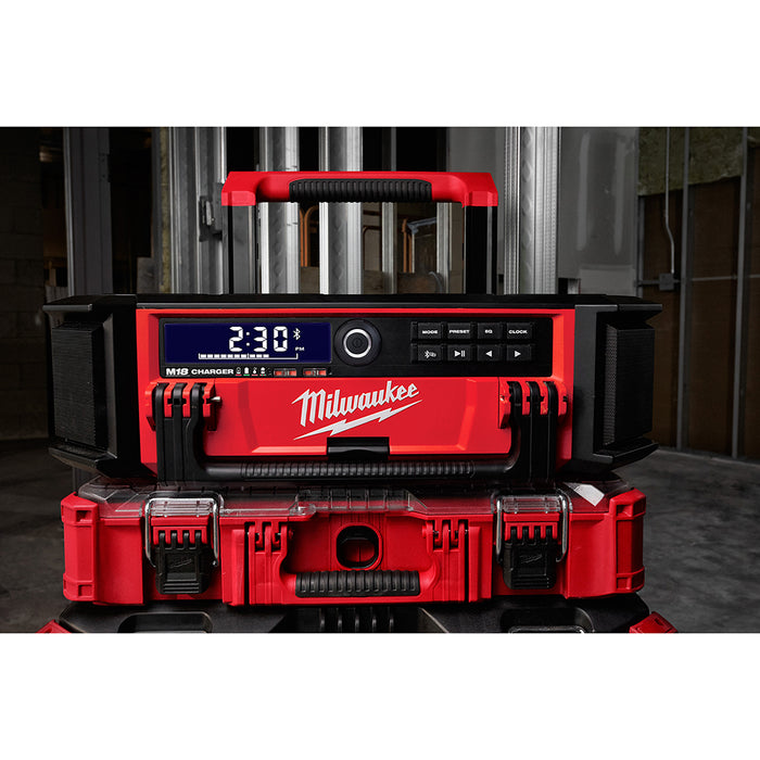 MILWAUKEE M18 PACKOUT Radio + Charger (Tool Only)