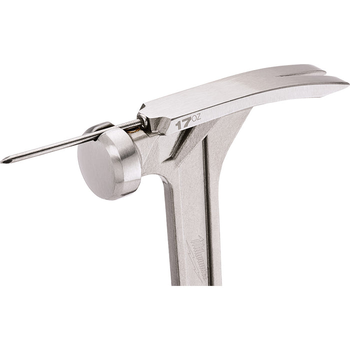 MILWAUKEE 17 oz Smooth Face Framing Hammer Q4