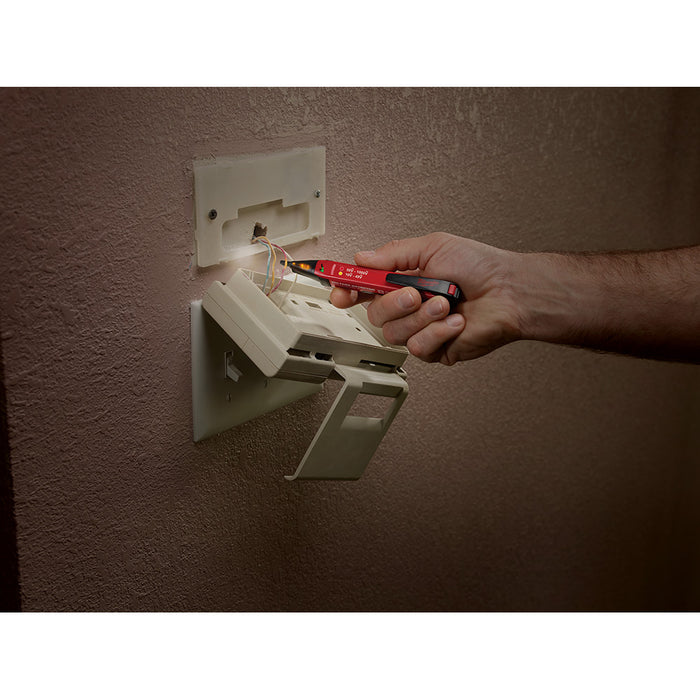 MILWAUKEE 10-1000V Dual Range Voltage Detector