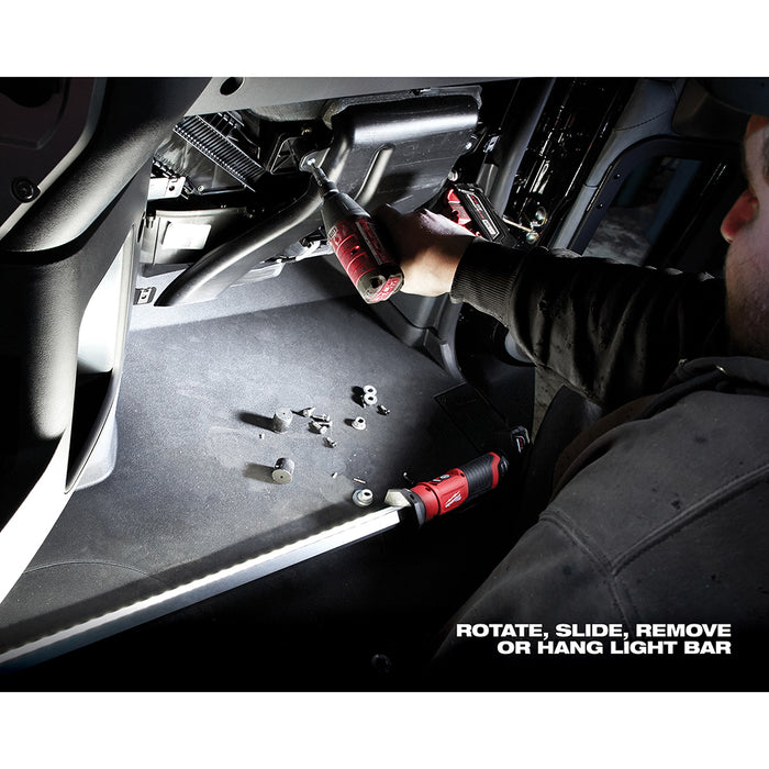 Luz debajo del capó MILWAUKEE M12™ (solo luz)