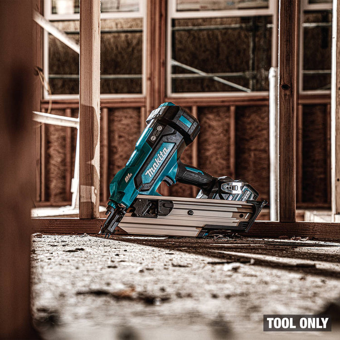 Makita GNB01Z 40V max XGT® Brushless Cordless 30º Clipped Head 3-1/2" Framing Nailer, Tool Only