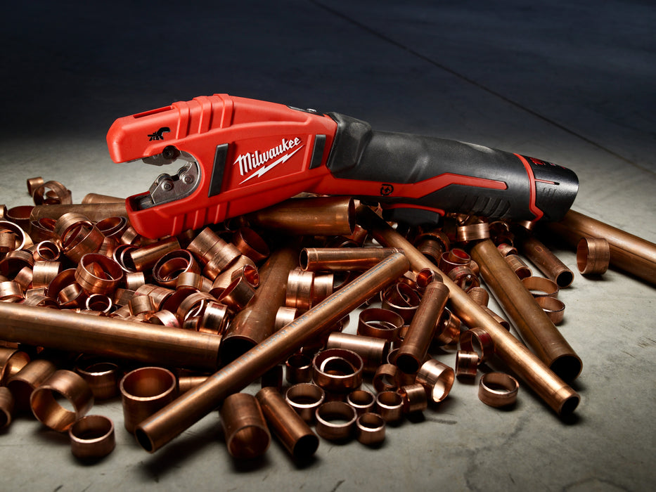 MILWAUKEE M12™ Copper Tubing Cutter Kit