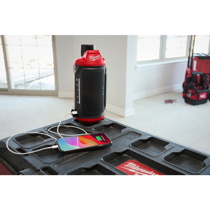 MILWAUKEE M12™ BLUETOOTH® Jobsite Speaker w/ PACKOUT™ Compatibility