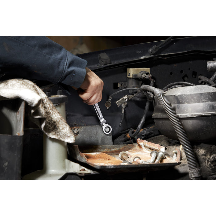 MILWAUKEE Flex Head Ratcheting Combination Wrench - Metric