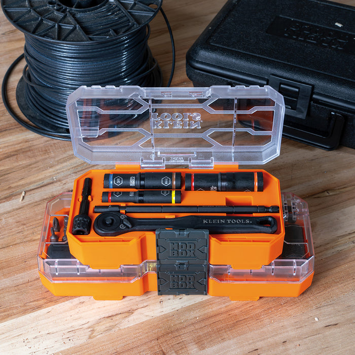 32502hd_app2.jpg