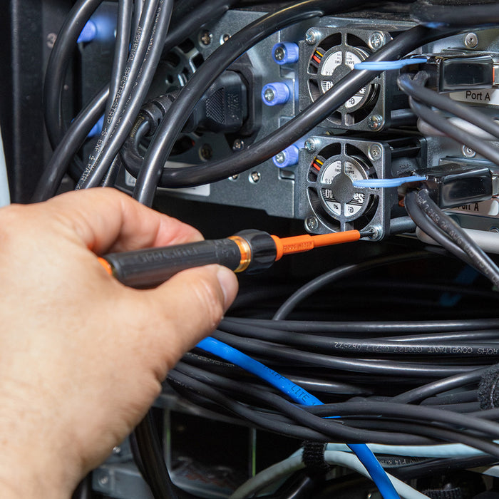 KLEIN TOOLS 8-IN-1 Insulated Precision Screwdriver Set w/ Case