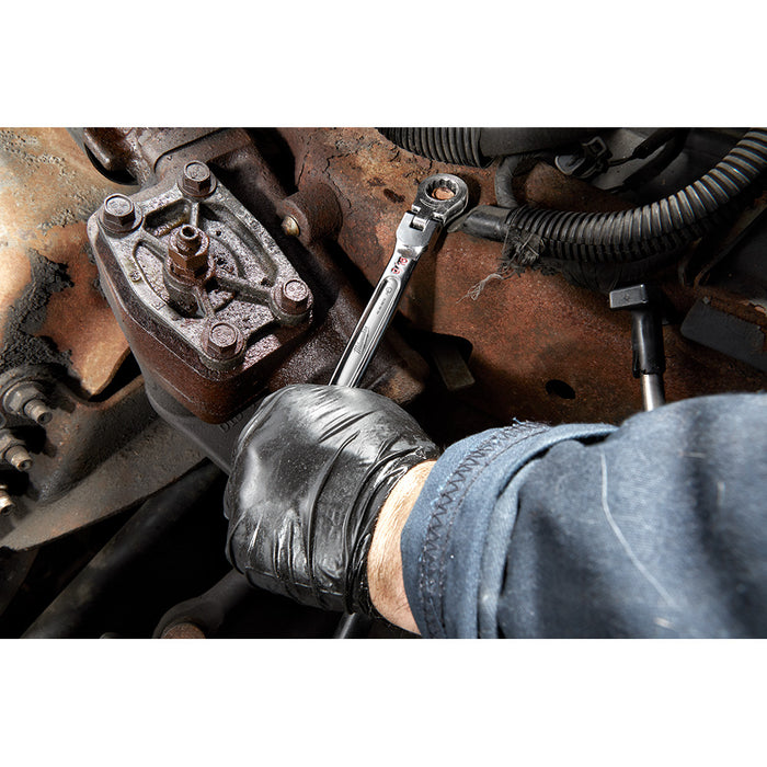 MILWAUKEE Flex Head Ratcheting Combination Wrench - SAE
