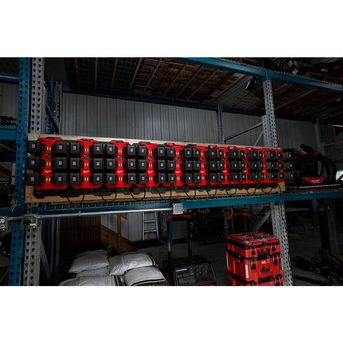 MILWAUKEE M18™ Six Bay Daisy Chain Rapid Charger