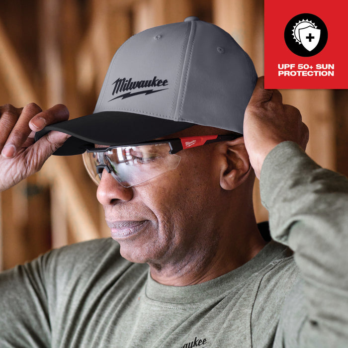 MILWAUKEE WORKSKIN™ Performance Fitted Hat Q4