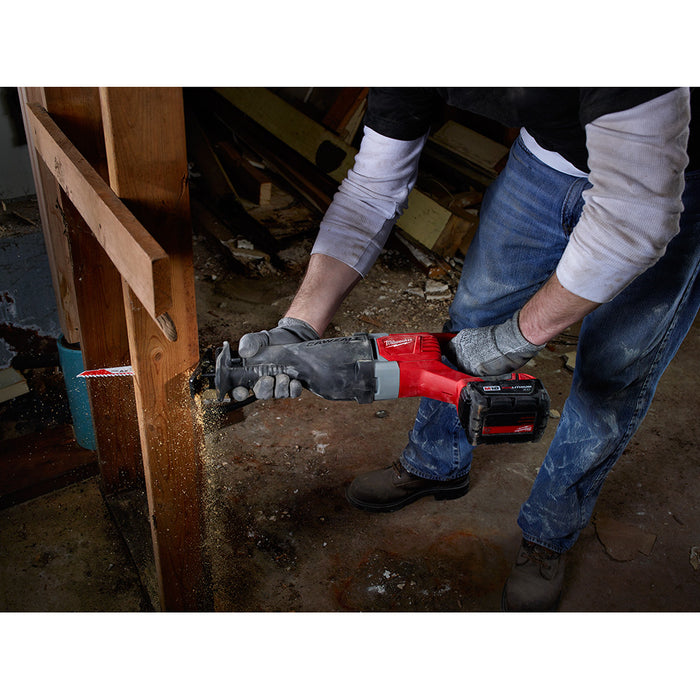 Sierra alternativa MILWAUKEE M18™ SAWZALL® (solo herramienta)