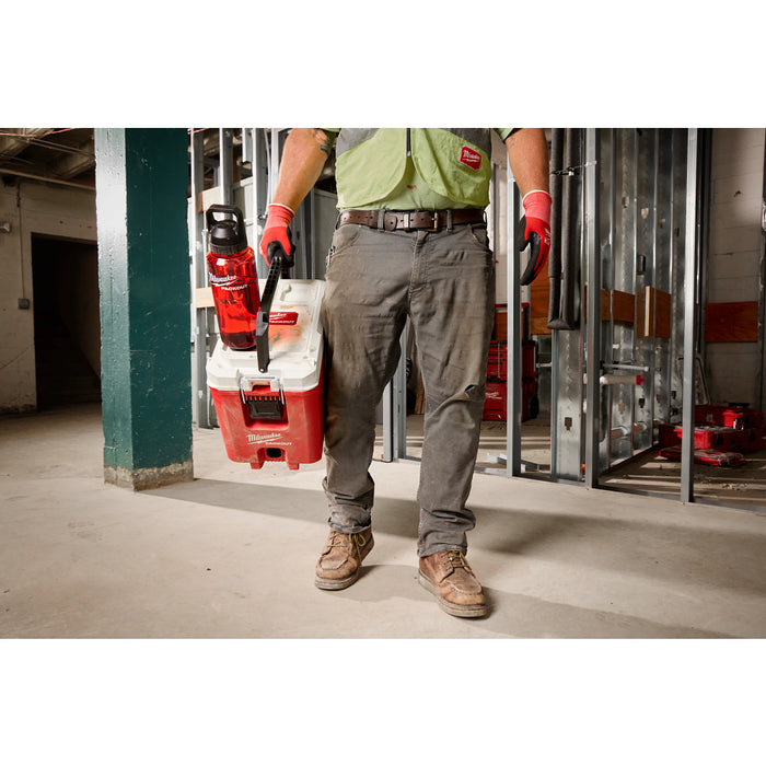 MILWAUKEE PACKOUT™ 48oz Bottle w/ Chug Lid