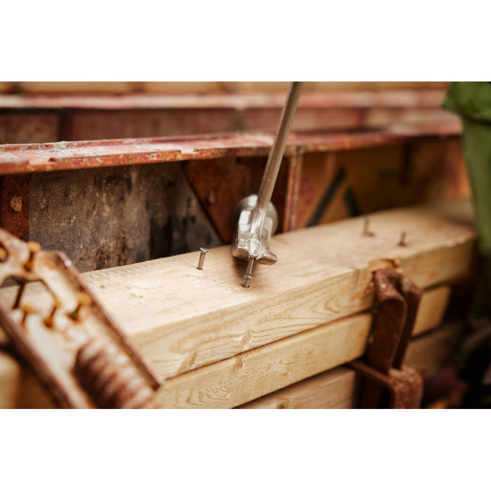 MILWAUKEE 8D 2-1/4” X .131” Collated Duplex Nails