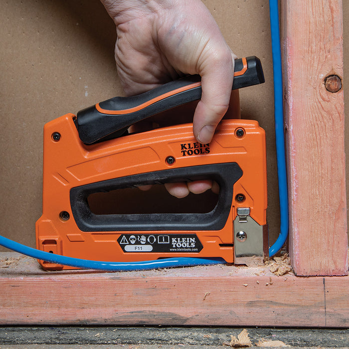 KLEIN TOOLS Loose Cable Stapler