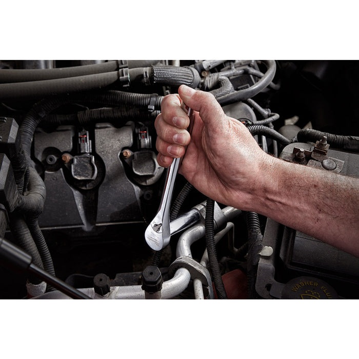 MILWAUKEE 50 PC. 1/4" Drive Ratchet & Socket Set - SAE & Metric Q4