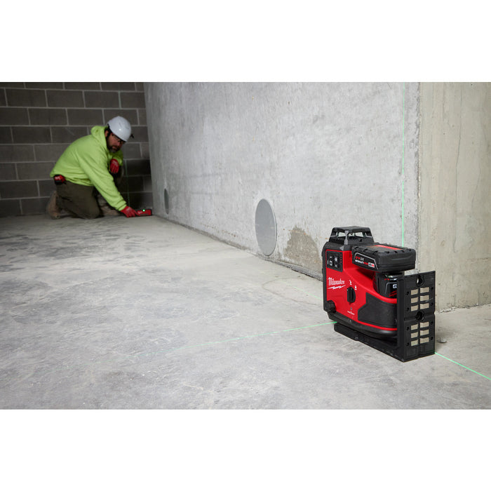 MILWAUKEE M12™ Green 360° 3-Plane Laser w/ Automatic Alignment & Receiver