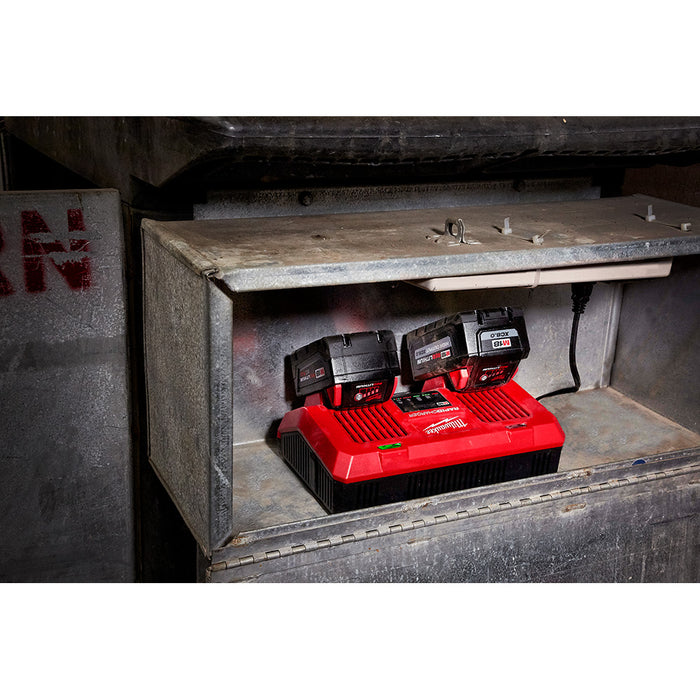 Milwaukee M18 Dual Bay Simultaneous Rapid Charger M18 48-59-1802