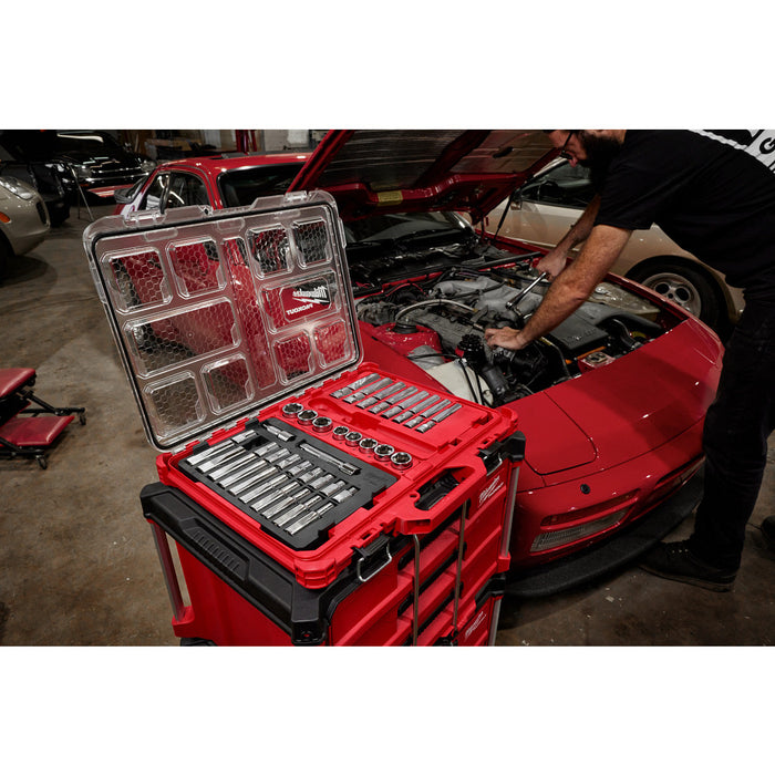 MILWAUKEE 47 PC. 1/2" Ratchet & Socket Set w/ PACKOUT™ Low-Profile Organizer - Metric & SAE