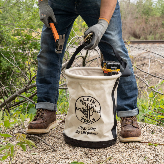 KLEIN TOOLS Balde de lona multiusos de 12" con orificios de drenaje