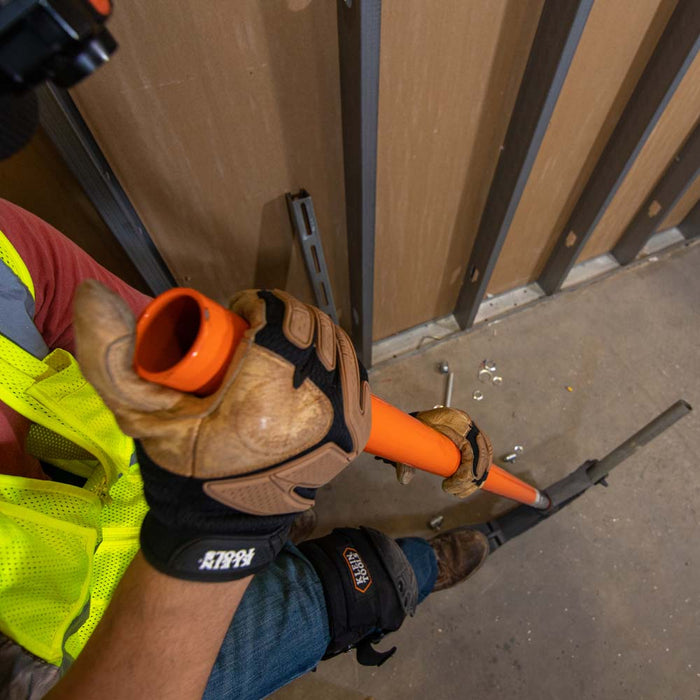 Mango doblador de conductos KLEIN TOOLS para cabezales de 1-1/4"