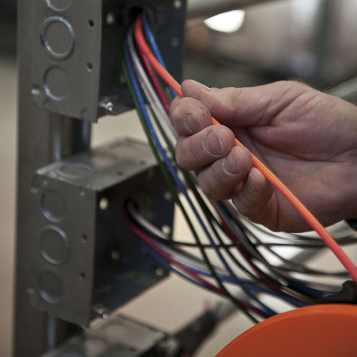 KLEIN TOOLS 200' Multi-Groove Fiberglass Fish Tape