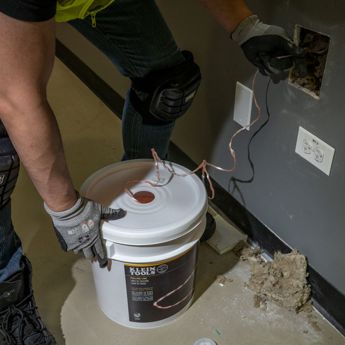 KLEIN TOOLS 6,500' Poly Pull Line w/ Orange Tracer