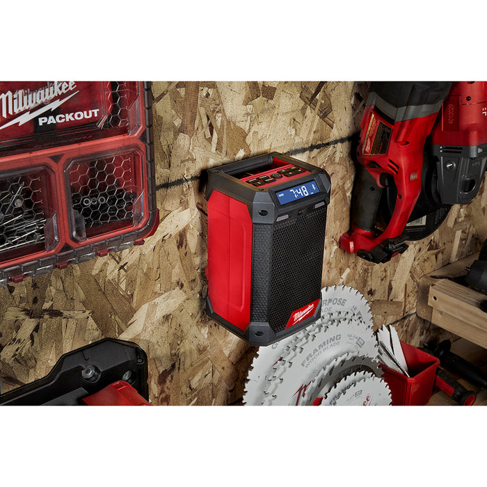 MILWAUKEE M12™ Radio + Charger