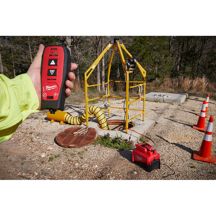 MILWAUKEE M18 FORCE LOGIC 10,000PSI Hydraulic Pump Kit