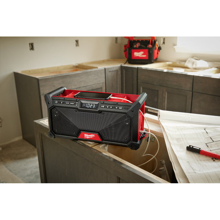 Radio para el lugar de trabajo MILWAUKEE M18™ Bluetooth® (solo herramienta)
