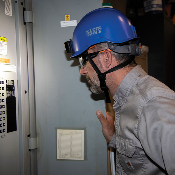 KLEIN TOOLS Safety Helmet w/ Headlamp
