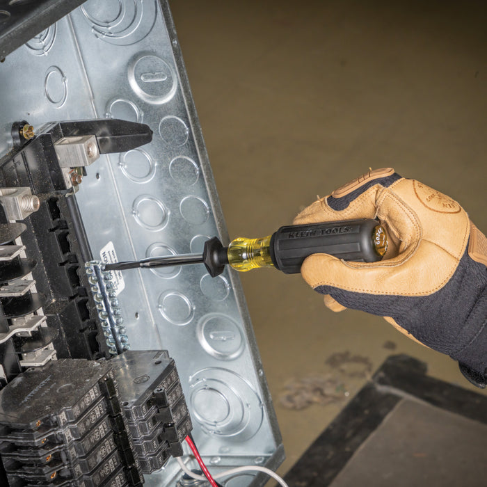 KLEIN TOOLS 3/16" & 1/4" Slotted Screw Holding Driver Kit