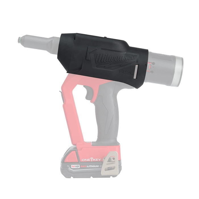 Remachadora ciega MILWAUKEE M18 FUEL™ de 1/4" con funda protectora ONE-KEY™