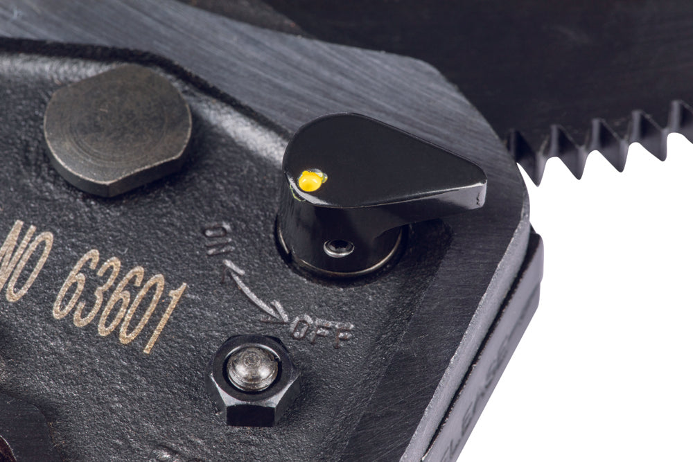 KLEIN TOOLS Compact Ratcheting Cable Cutter