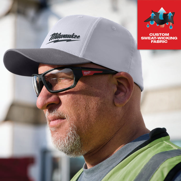 MILWAUKEE WORKSKIN™ Performance Fitted Hat Q4
