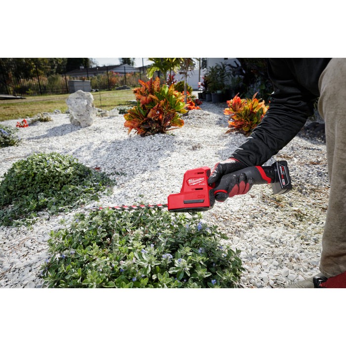 MILWAUKEE M12 FUEL™ 8" Hedge Trimmer Kit