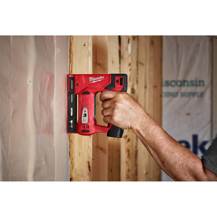 MILWAUKEE M12™ 3/8" Crown Stapler (Tool Only)