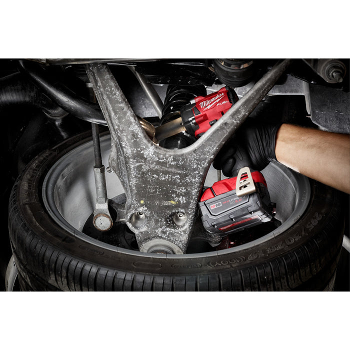 MILWAUKEE M18 FUEL™ 3/8" Compact Impact Wrench w/ Friction Ring Kit
