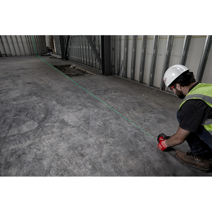 Láser de línea cruzada verde recargable por USB MILWAUKEE