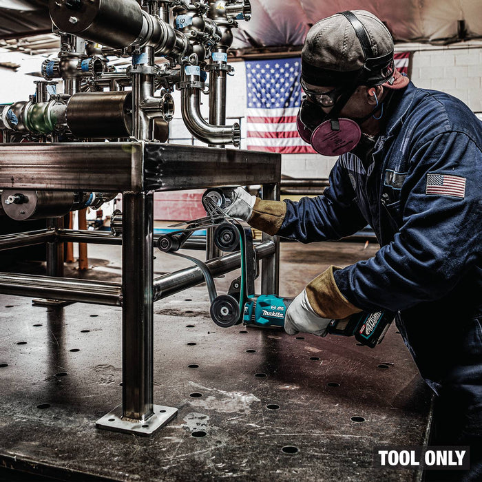 Makita GSB02Z 40V max XGT® Brushless Cordless 1-9/16" x 30" Pipe Belt Sander, Tool Only