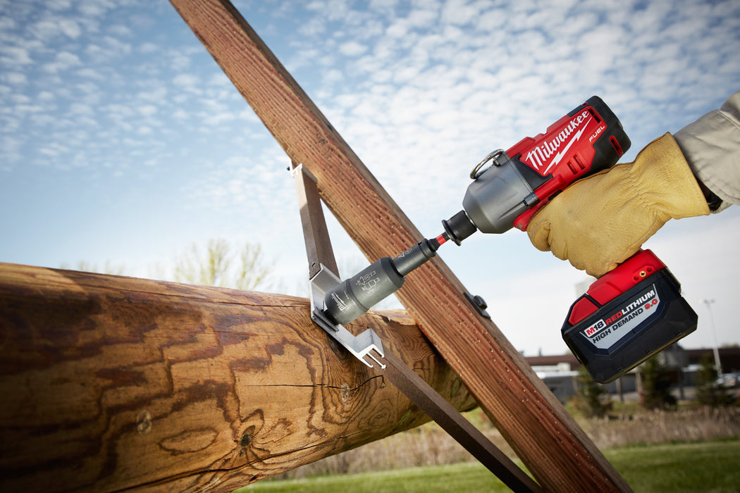 ENCHUFE DE DISTRIBUCIÓN 3 EN 1 DE MILWAUKEE SHOCKWAVE LINEMAN