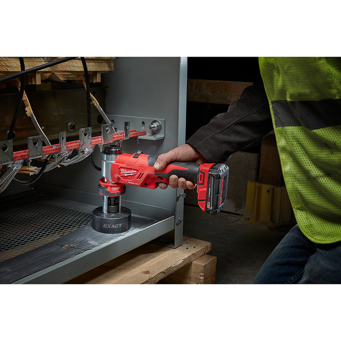 MILWAUKEE M18 FORCE LOGIC 6T Knockout Tool 1/2" - 4" Kit
