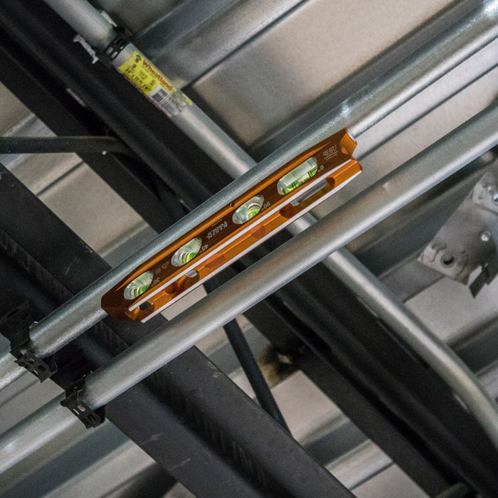 KLEIN TOOLS 8" Torpedo Billet Level w/ Rare-Earth Magnet