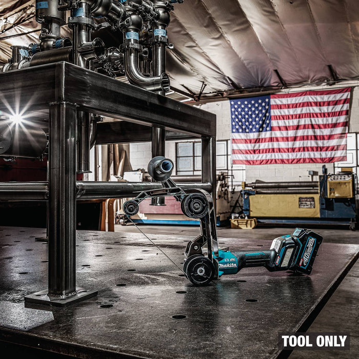 Makita GSB02Z 40V max XGT® Brushless Cordless 1-9/16" x 30" Pipe Belt Sander, Tool Only