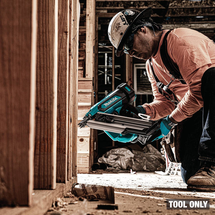 Makita GNB01Z 40V max XGT® Brushless Cordless 30º Clipped Head 3-1/2" Framing Nailer, Tool Only
