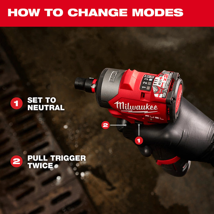 MILWAUKEE M12™ Kit de destornillador de impacto hexagonal de 1/4”