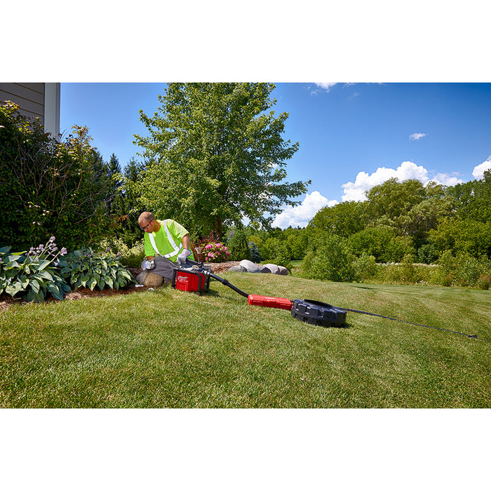 Máquina seccional MILWAUKEE M18 FUEL™ con kit de cable de 5/8"