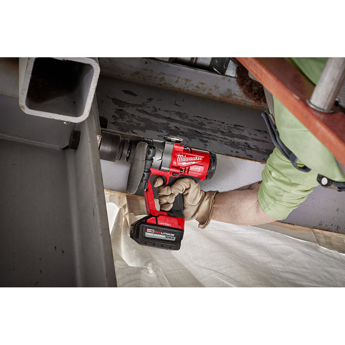 MILWAUKEE M18 FUEL™ 1" High Torque Impact Wrench w/ ONE-KEY™ Kit