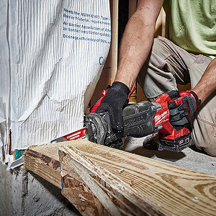 Sierra alternativa MILWAUKEE M18 FUEL™ SAWZALL® con ONE-KEY™ (solo herramienta)