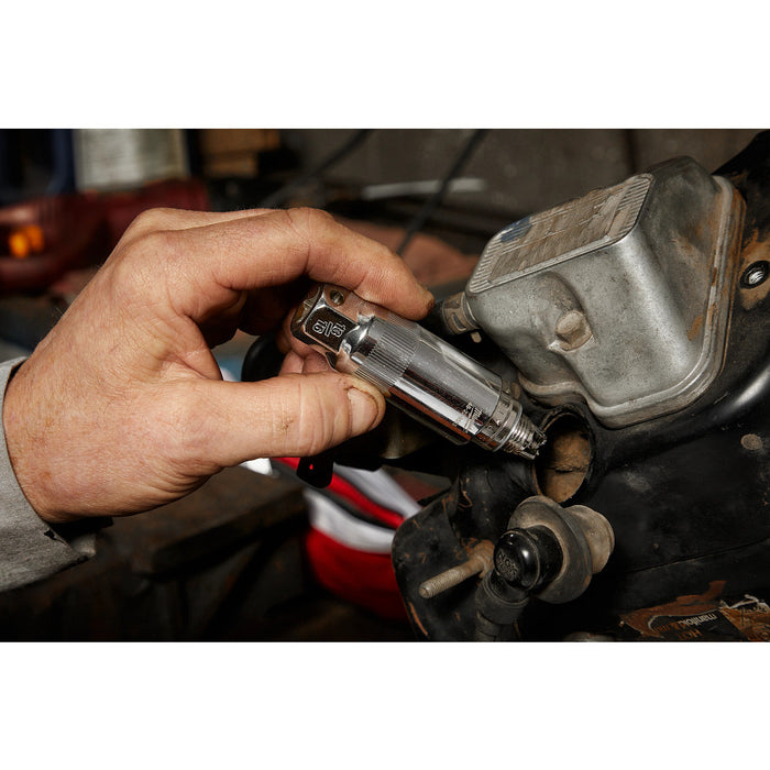 MILWAUKEE 3/8" Drive 9/16" Spark Plug Socket